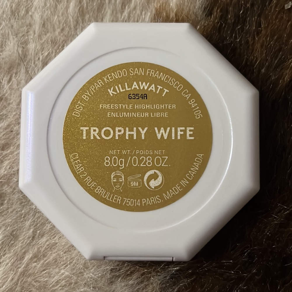 Fenty Trophy Wife Highlight - Picture 4 of 4